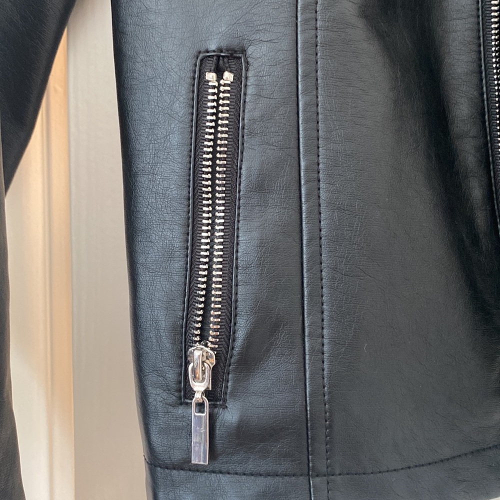 Guess jacket - Picture 4 of 12